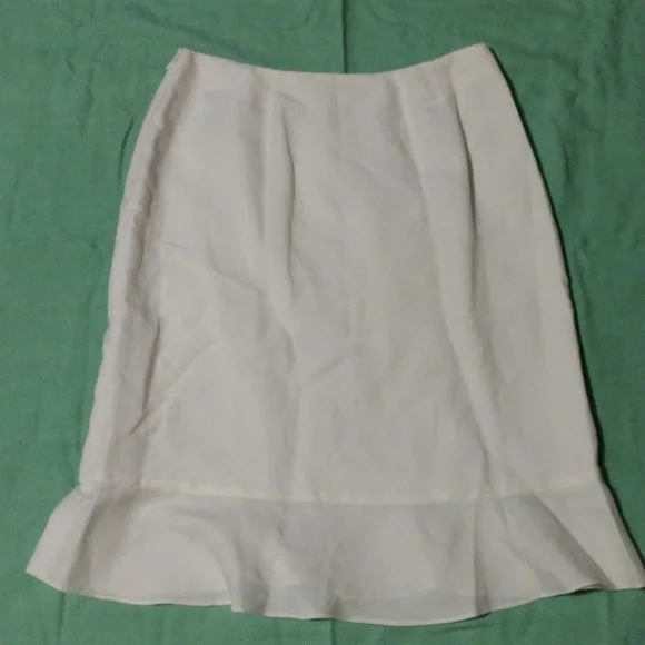 Jones Wear Skirt Linen Lined Floral Embroidered Ruffled Shabby Chic Lagenlook - Picture 3 of 9